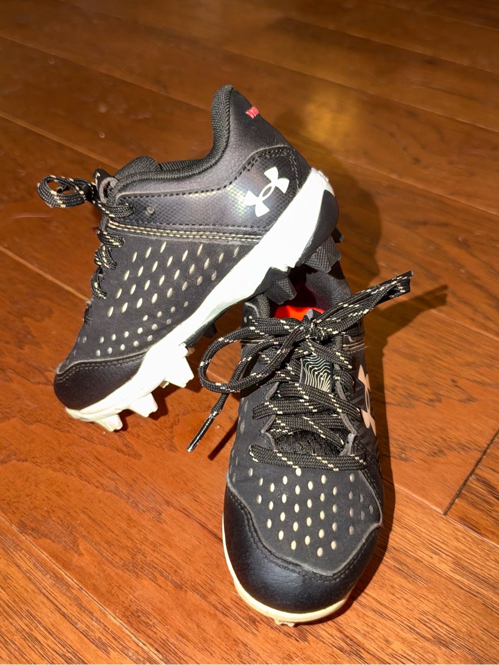 Under Armour Kids Black Cleats